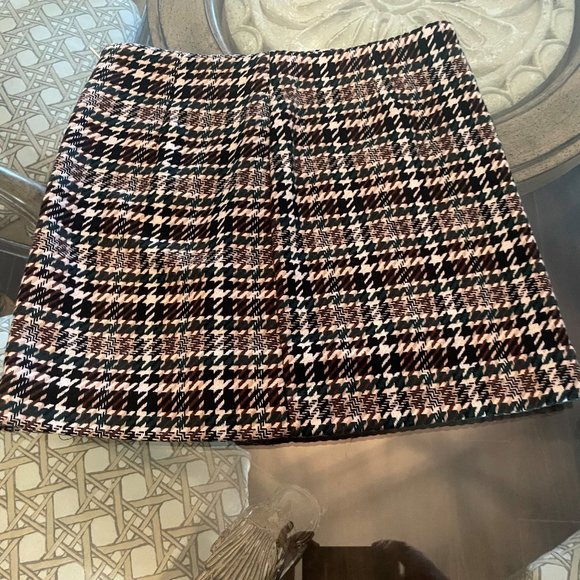 Women's Size 8 H/M Skirt - Picture 3 of 4